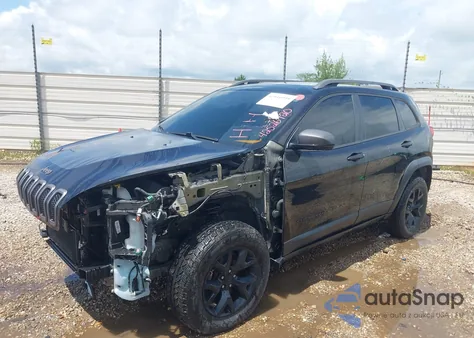 2016 Jeep Cherokee Trailhawk из США, поврежденный, VIN 1C4PJMBS4GW243691